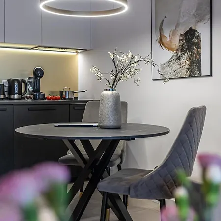 P&o Mennica Ix * Varsó