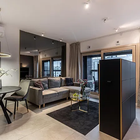 P&o Mennica Ix Apartament Warszawa